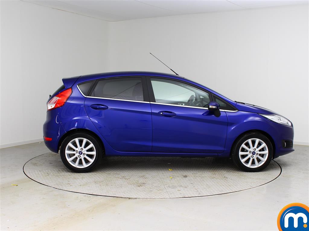 Nearly new ford fiestas for sale #10